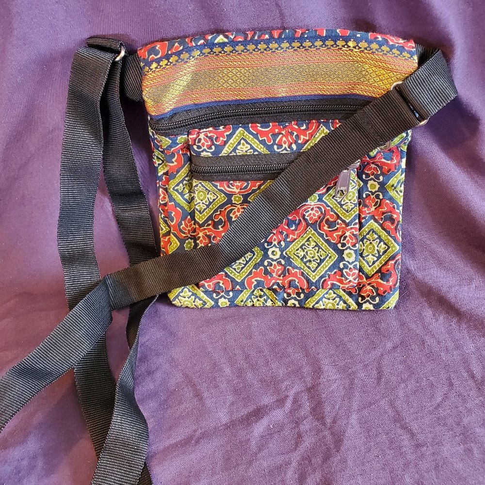 Crossbody purse